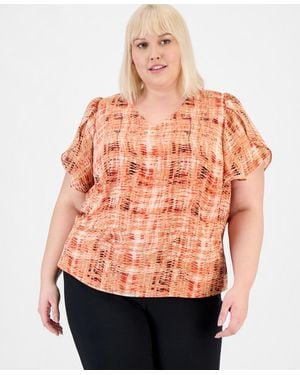 Kasper Plus Size V-neck Tulip-sleeve Top - Red