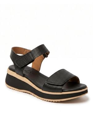 Menina Step Napoli Flat Sandal - Black