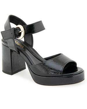 Kensie Theresa Platform Sandal - Black