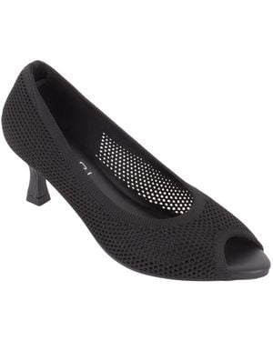 Tahari Tanzania Kitten Heel Pumps - Black