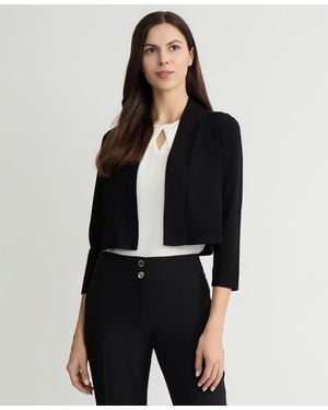 Kasper Cropped Kissing Front Shrug - Black