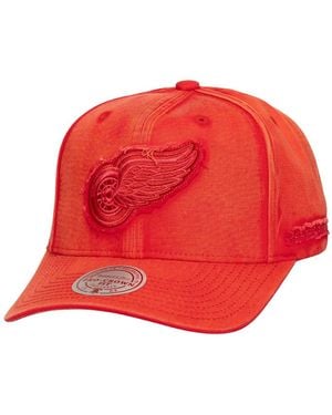 Mitchell & Ness Detroit Wings Downtown Snow Wash Pro-crown Adjustable Hat - Red