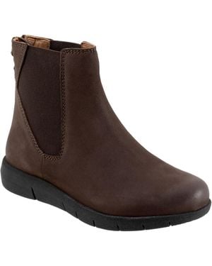 Softwalk Albany Boot - Brown