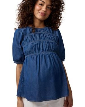 Ingrid & Isabel Ingrid + Isabel Maternity Ingrid & Isabel Short Sleeve Chambray Smocked Top - Blue