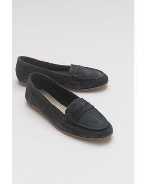 Forever & Always Shoes Dorothy Leather Loafer - White