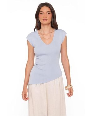 Petal & Pup Tori V-neck Short-sleeve Asymmetrical-hem Top - White