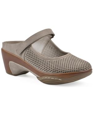 White Mountain Vinto2 Mary Jane Clogs - Brown