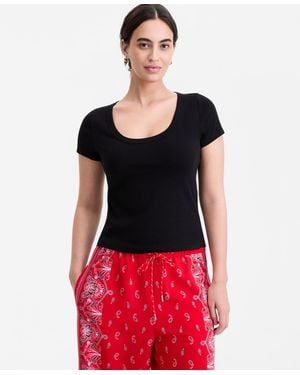 On 34th Scoop-neck Layering T-shirt - Red