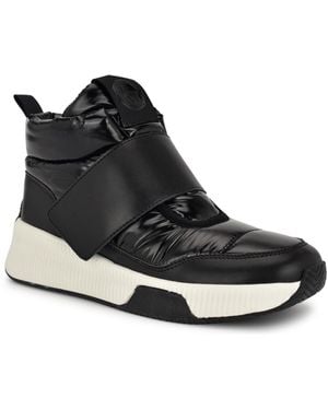 Nine West Tumble Round Toe Puffy Casual Booties - Black