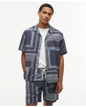 Tommy Hilfiger Relaxed Fit Bandana Print Short Sleeves Shirt - Blue