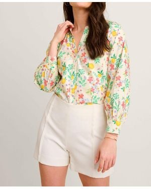 UNTUCKit Stretch Cotton Lemon Print Carrie Shirt - Natural