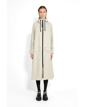 Stutterheim Mosebacke Long Patch Matte Raincoat - White