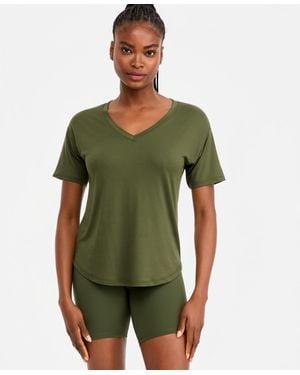 ID Ideology V-neck Short-sleeve Performance Tee - Green