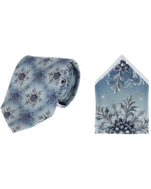 Trafalgar Clarence The Classy Snowflake Silk Holiday Bundle - Blue