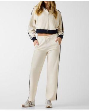 Guess Hoshi Full Zip Cropped Sweatshirt Side Band Straight Leg jogger Pants - Natural