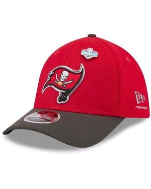 KTZ Red/pewter Tampa Bay Buccaneers 2026 Nfl Draft 39thirty M-crown Flex Hat