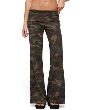 Edikted Lumielle Camo Wide Leg Foldover Pants - Gray