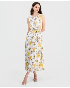 Sandra Darren Petite Printed Pleated Maxi Dress - Metallic