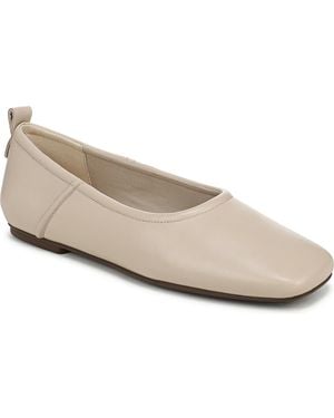27 EDIT Naturalizer Dream Ballerina Flats - White