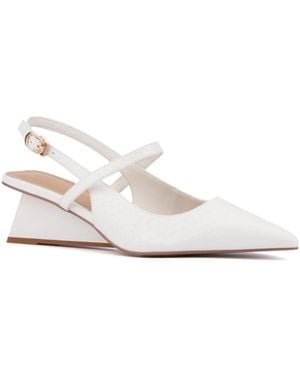 TORGEIS Oria Wedge Pump - White