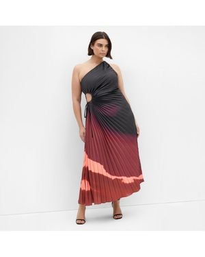 City Chic Plus Size Aliza Print Pleat Maxi Dress - Red