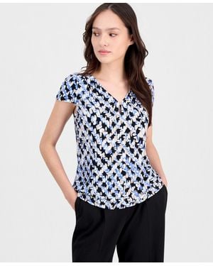 Anne Klein Essentials Petite Printed Keyhole Cap-sleeve Top - Black