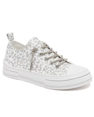 Sugar Awesome Round Toe Casual Sneakers - White