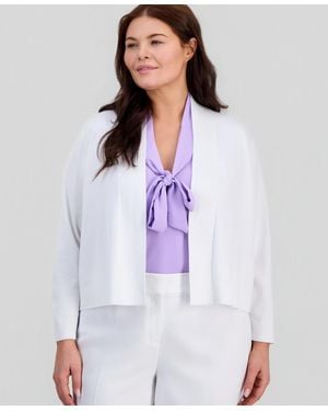 Kasper Plus Size Cropped Kissing-front Shrug - White