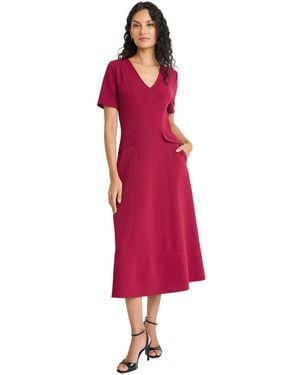 Maggy London Short Sleeve V-neck Dress - Red