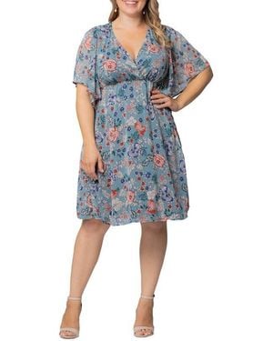 Kiyonna Plus Size Florence Flutter Sleeve Dress - Black