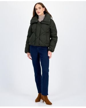 BCBGMAXAZRIA Short Diamond Puffer Coat - Blue