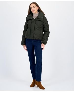 BCBGMAXAZRIA Short Diamond Puffer Coat - Blue