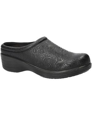 Easy Street Beck Slip-resistant Round Toe Clogs - Black