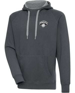Antigua New York Knicks Metallic Logo Victory Raglan Pullover Hoodie - Gray