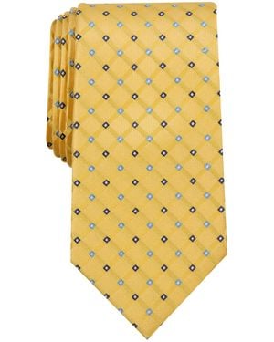 Club Room Linked Neat Tie - Yellow