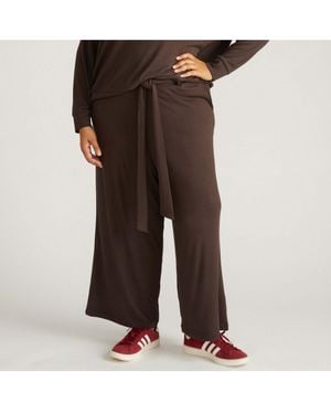 UNIVERSAL STANDARD Travelknit Wide Leg Pants - Brown