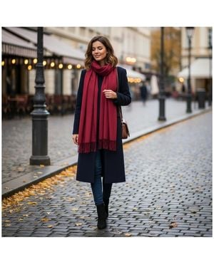 Helios Stylish Warmth Scarf - Red