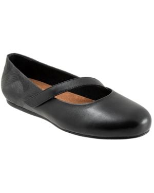 Softwalk Syracuse Flat - Black