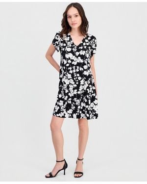 Anne Klein Essentials Petite Tulip-sleeve Printed Swing Dress - White