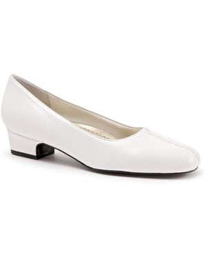 Trotters Doris Pump - White