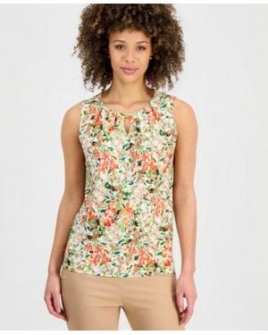 Kasper Pleated Sleeveless Keyhole Top - Green