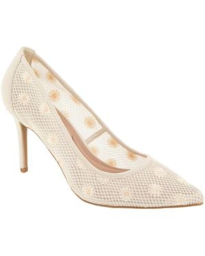 BCBGeneration Bissha Pump - Natural