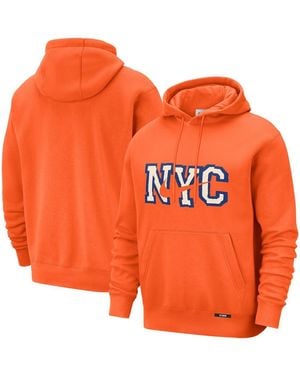 Nike New York Knicks 2025/26 City Edition Remix Essential Logo Club Pullover Hoodie - Orange