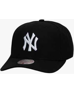 Mitchell & Ness New York Yankees Structured Snapback Baseball Cap - Black