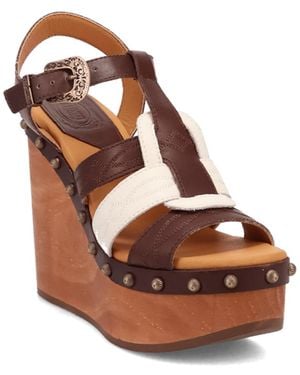 Dingo Cosmo Wooden Sandal - Brown