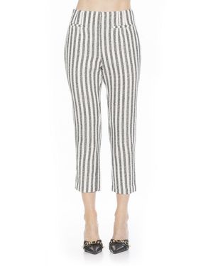 Alexia Admor Clio Tapered Pants With Contrast Welt Pocket Detail - White
