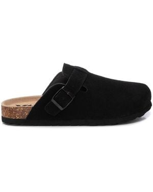 Xti Suede Clogs By - Black