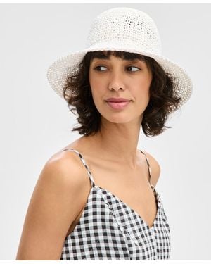 On 34th Solid Crochet Bucket Hat - Blue