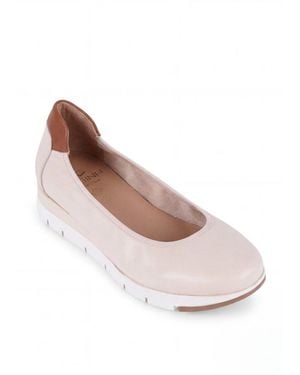 Menina Step Promenade Leather Comfort Flat - Pink