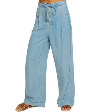 Central Park West Mid Rise Wide Leg Pant - Blue